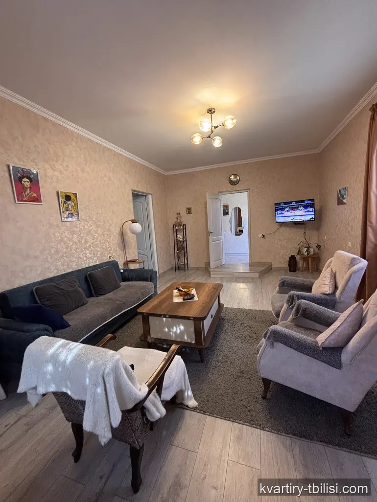 იყიდება 8 ოთახიანი სახლი ივერთუბანში, 170 მ² — 235 000 USD | Tbilisi Homes