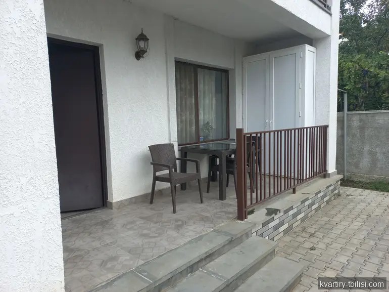 იყიდება 9 ოთახიანი სახლი ივერთუბანში, 225 მ² — 260 000 USD | Tbilisi Homes
