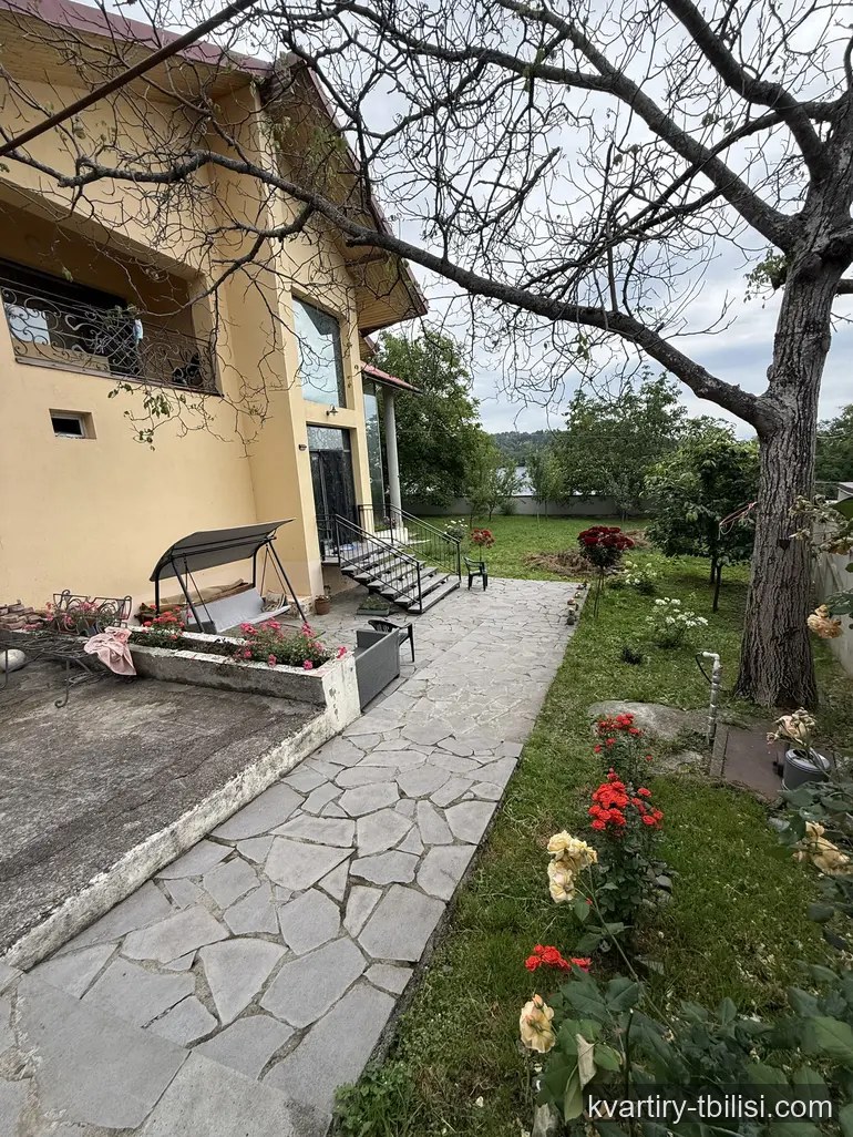 იყიდება 5 ოთახიანი სახლი კოჯორში, 250 მ² — 400 000 USD | Tbilisi Homes