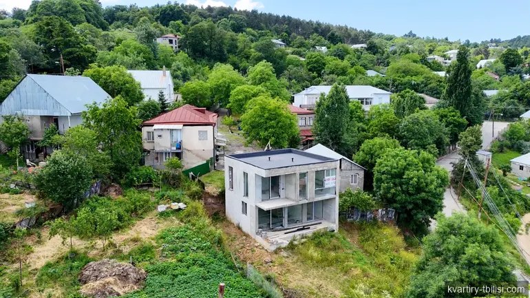 იყიდება 7 ოთახიანი სახლი კოჯორში, 160 მ² — 142 000 USD | Tbilisi Homes