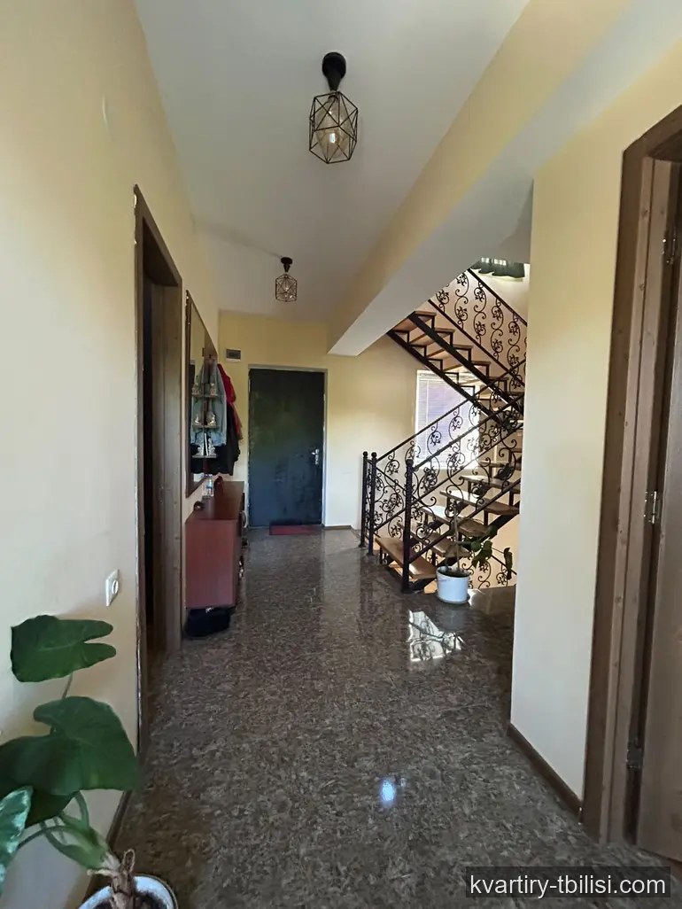 7-комнатный дом в Коджори — 285 000 USD | Tbilisi Homes
