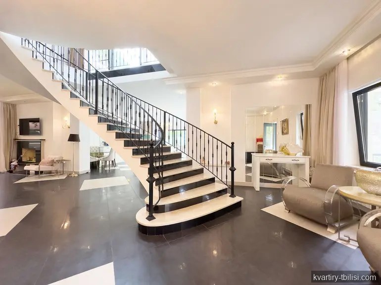 8-комнатный дом в Коджори — 995 000 USD | Tbilisi Homes