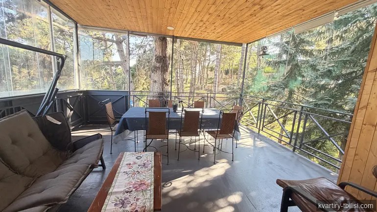 იყიდება 9 ოთახიანი სახლი კოჯორში, 1234 მ² — 450 000 USD | Tbilisi Homes