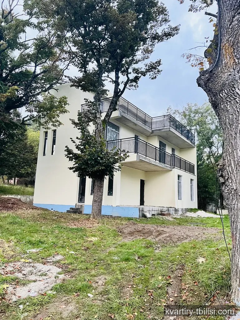9-комнатный дом в Коджори — 270 000 USD | Tbilisi Homes