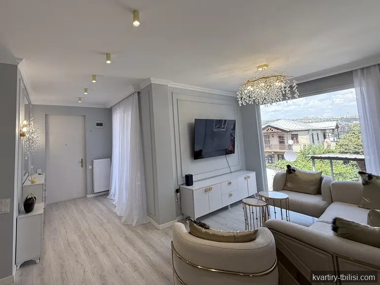 იყიდება 4 ოთახიანი სახლი კრწანისში, 185 მ² — 350 000 USD | Tbilisi Homes