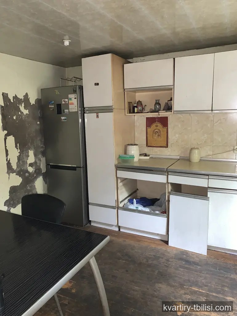 4-bedroom House for sale in Kukia, Tbilisi, 35 sqm — 35 000 USD | Tbilisi Homes