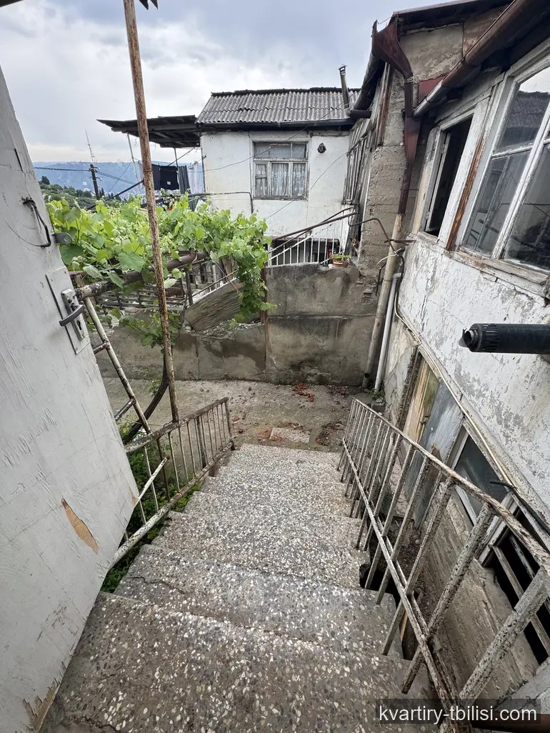 7-комнатный дом в Кукиа — 125 000 USD | Tbilisi Homes