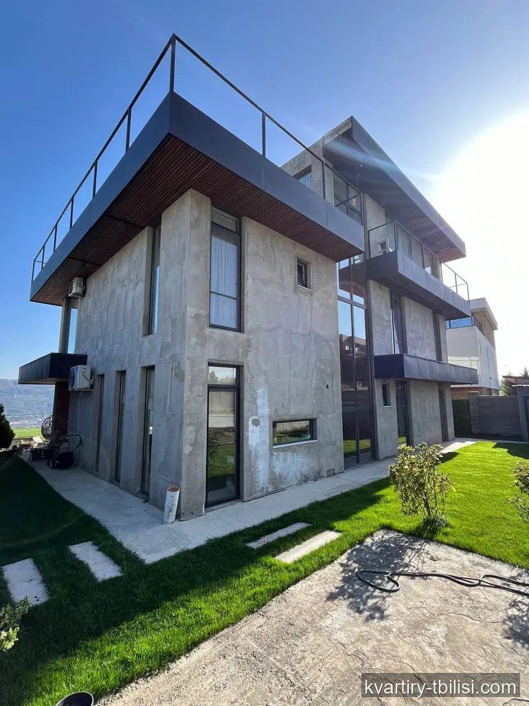11-bedroom House for sale in Lisi, Tbilisi, 550 sqm — 1 200 000 USD | Tbilisi Homes