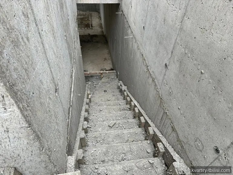 იყიდება 5 ოთახიანი სახლი ლისზე, 473 მ² — 1 135 200 USD | Tbilisi Homes