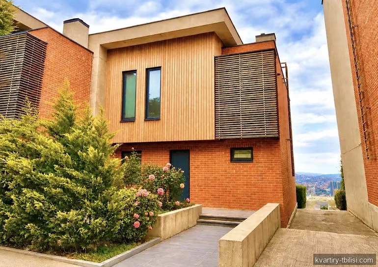 5-комнатный дом в Лиси — 555 000 USD | Tbilisi Homes