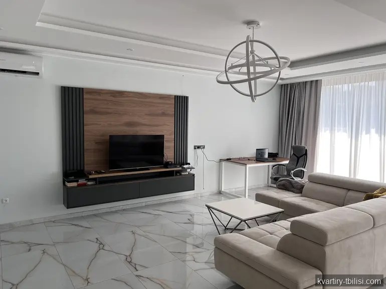 5-bedroom House for sale in Lisi, Tbilisi, 200 sqm — 470 000 USD | Tbilisi Homes