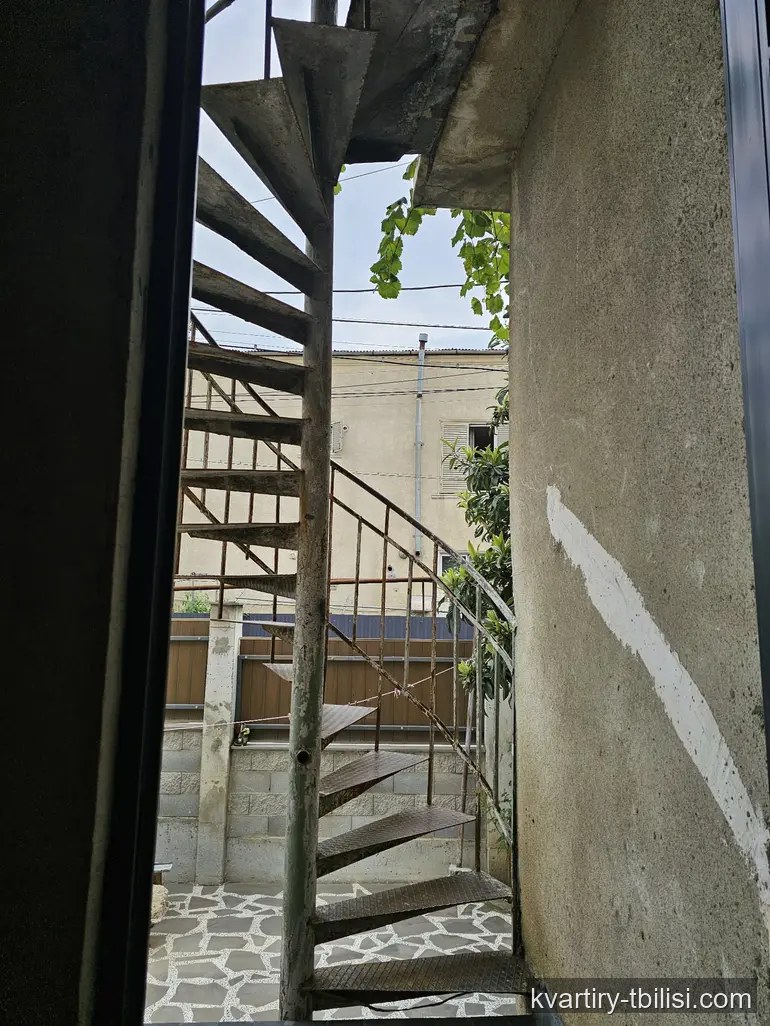 11-bedroom House for sale in Lotkini, Tbilisi, 480 sqm — 320 000 USD | Tbilisi Homes