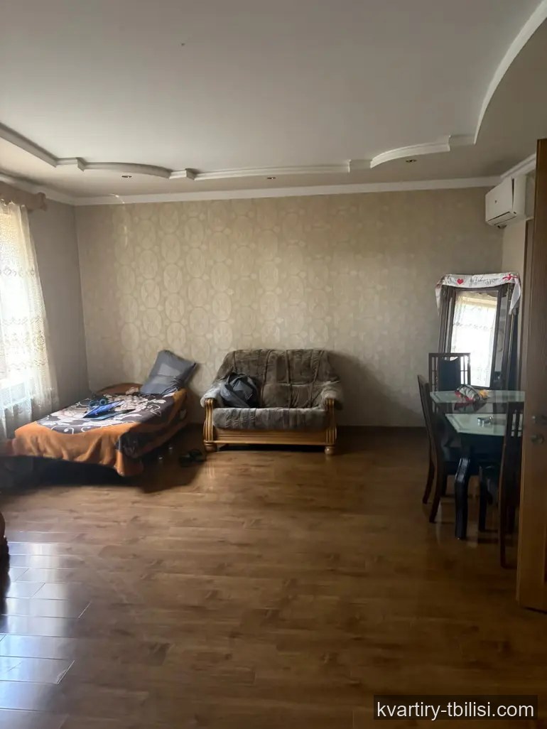 7-bedroom House for sale in Lotkini, Tbilisi, 270 sqm — 170 000 USD | Tbilisi Homes