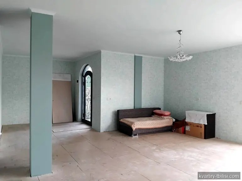 7-bedroom House for sale in Lotkini, Tbilisi, 222 sqm — 400 000 USD | Tbilisi Homes
