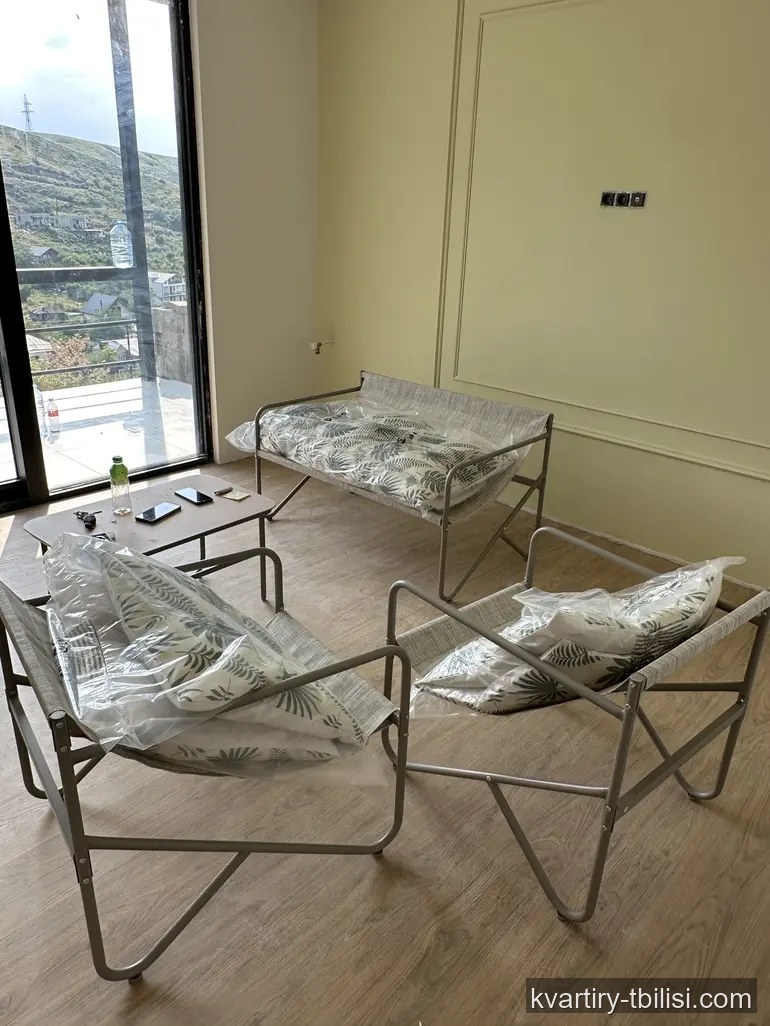 იყიდება 3 ოთახიანი სახლი მუხიანში, 73 მ² — 85 000 USD | Tbilisi Homes