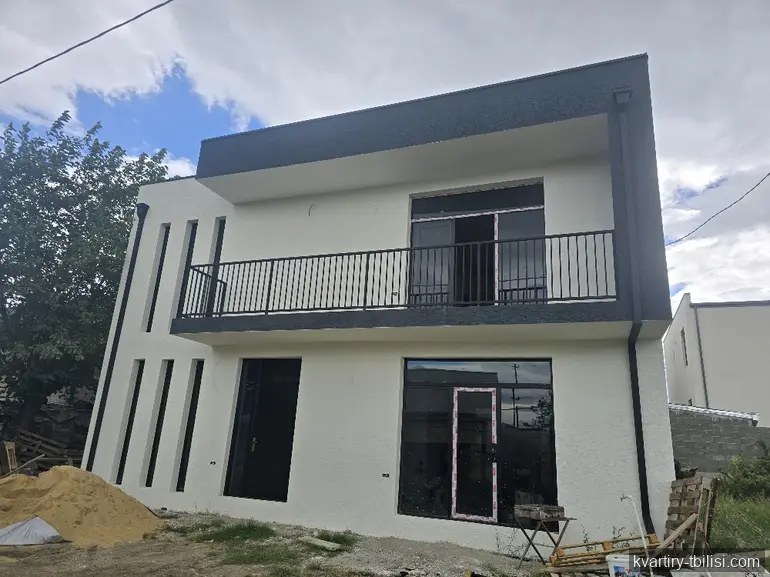 9-bedroom House for sale in Mukhiani, Tbilisi, 250 sqm — 210 000 USD | Tbilisi Homes