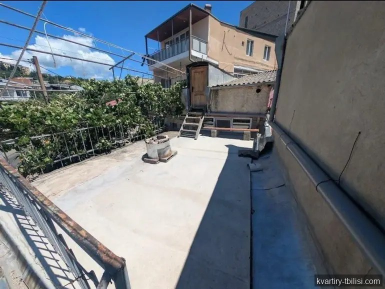 7-bedroom House for sale in Nadzaladevi, Tbilisi, 234 sqm — 155 000 USD | Tbilisi Homes