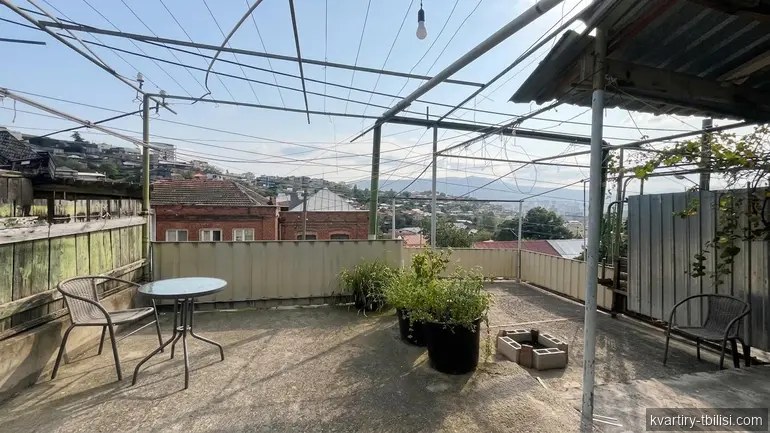 7-bedroom House for sale in Nadzaladevi, Tbilisi, 120 sqm — 200 000 USD | Tbilisi Homes