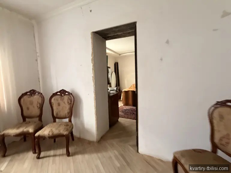იყიდება 10 ოთახიანი სახლი ორთაჭალაში, 217 მ² — 225 000 USD | Tbilisi Homes