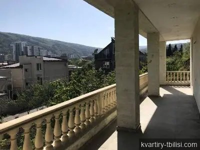 11-bedroom House for sale in Ortachala, Tbilisi, 450 sqm — 600 000 USD | Tbilisi Homes
