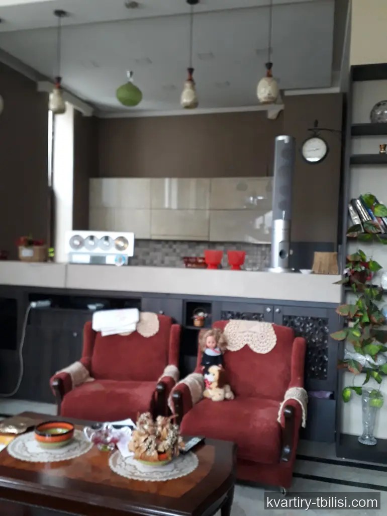 11-bedroom House for sale in Ortachala, Tbilisi, 450 sqm — 600 000 USD | Tbilisi Homes