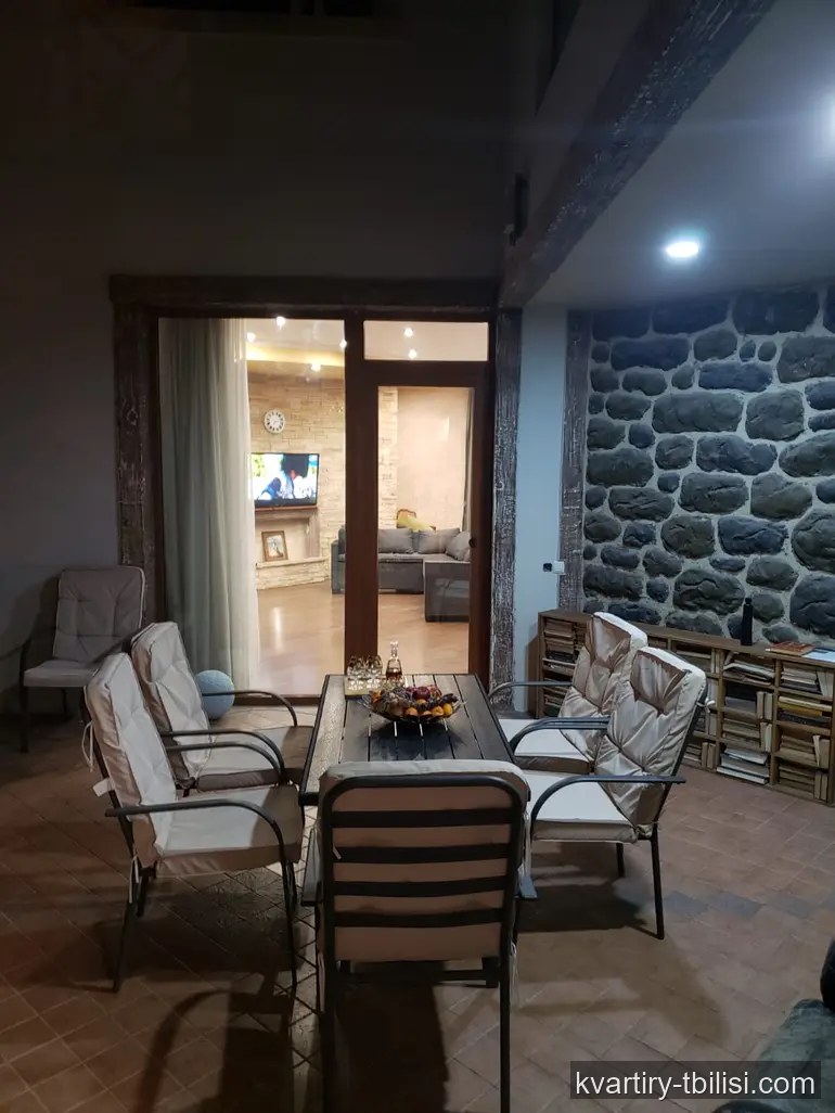 11-комнатный дом на Сабуртало — 550 000 USD | Tbilisi Homes