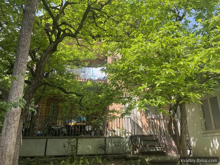 7-комнатный дом на Сабуртало — 245 000 USD | Tbilisi Homes