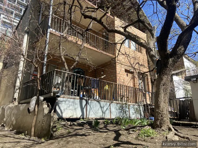 7-комнатный дом на Сабуртало — 245 000 USD | Tbilisi Homes