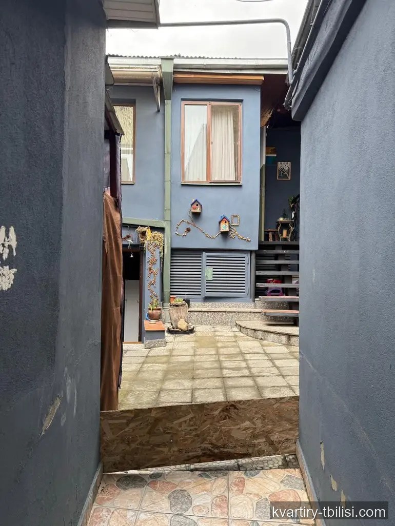 იყიდება 7 ოთახიანი სახლი საბურთალოზე, 174 მ² — 300 500 USD | Tbilisi Homes