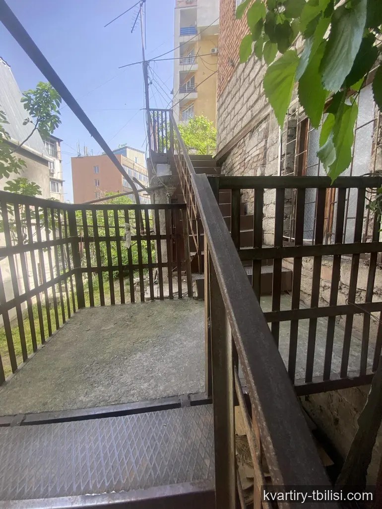 8-bedroom House for sale in Saburtalo, Tbilisi, 411 sqm — 534 300 USD | Tbilisi Homes