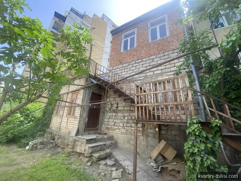 8-bedroom House for sale in Saburtalo, Tbilisi, 411 sqm — 534 300 USD | Tbilisi Homes