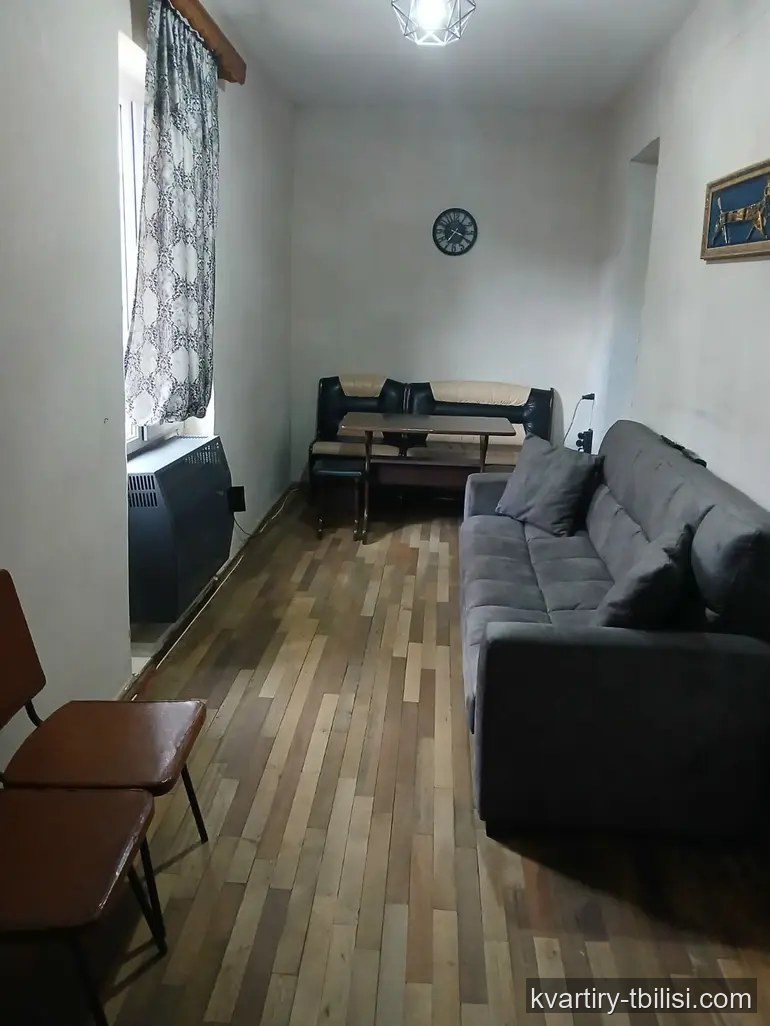 იყიდება 4 ოთახიანი სახლი სამგორში, 350 მ² — 95 000 USD | Tbilisi Homes