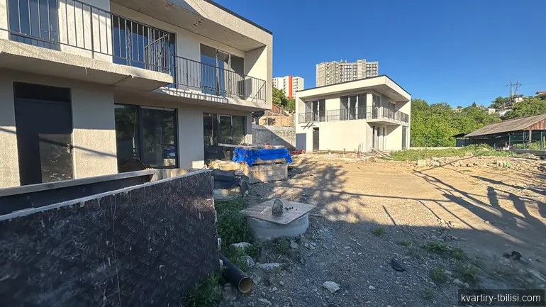 5-bedroom House for sale in Sanzona, Tbilisi, 200 sqm — 200 000 USD | Tbilisi Homes