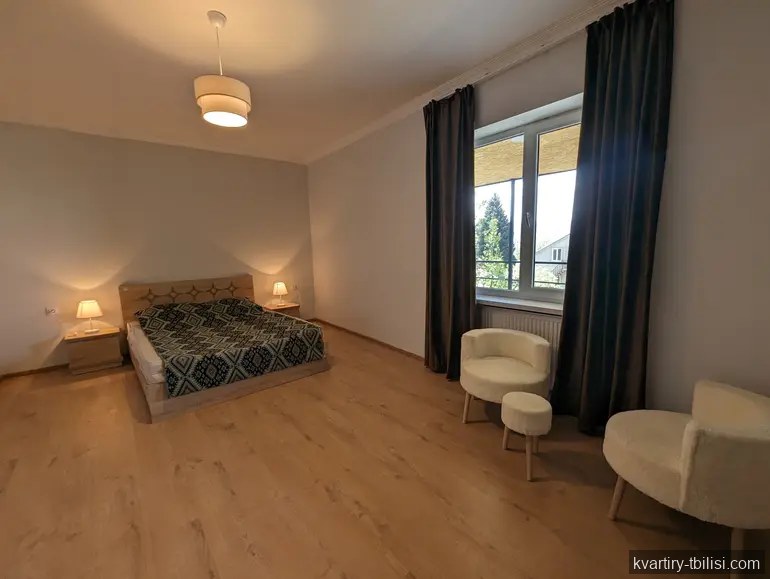 იყიდება 8 ოთახიანი სახლი სანზონაში, 290 მ² — 300 000 USD | Tbilisi Homes