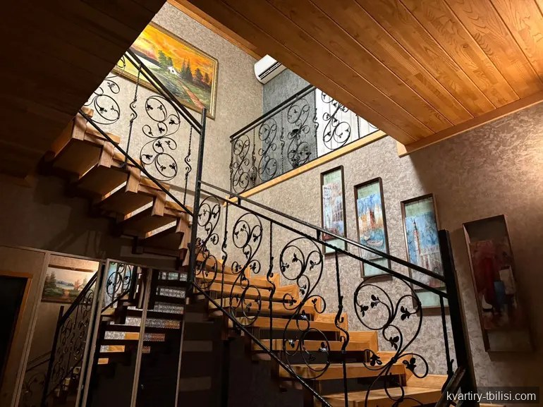 9-bedroom House for sale in Sanzona, Tbilisi, 450 sqm — 340 000 USD | Tbilisi Homes