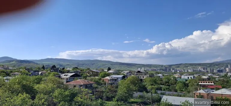 იყიდება 11 ოთახიანი სახლი თბილისში, 800 მ² — 841 800 USD | Tbilisi Homes