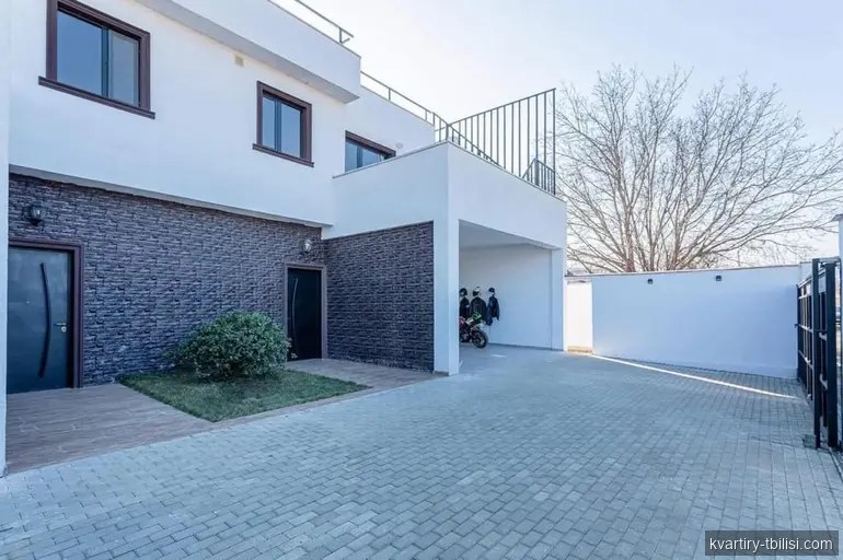 11-bedroom House for sale in Tbilisi, Tbilisi, 885 sqm — 990 000 USD | Tbilisi Homes