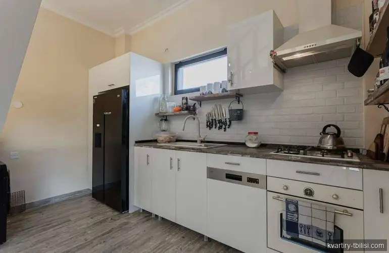 11-bedroom House for sale in Tbilisi, Tbilisi, 885 sqm — 990 000 USD | Tbilisi Homes