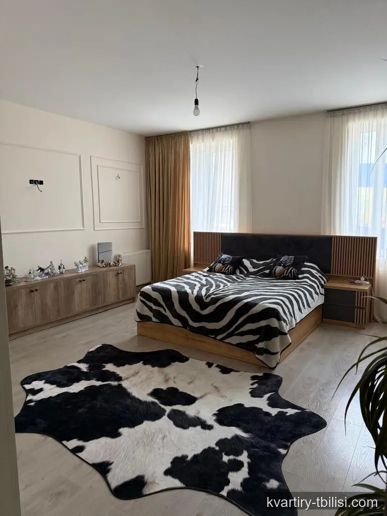 4-bedroom House for sale in Tbilisi, Tbilisi, 300 sqm — 140 000 USD | Tbilisi Homes