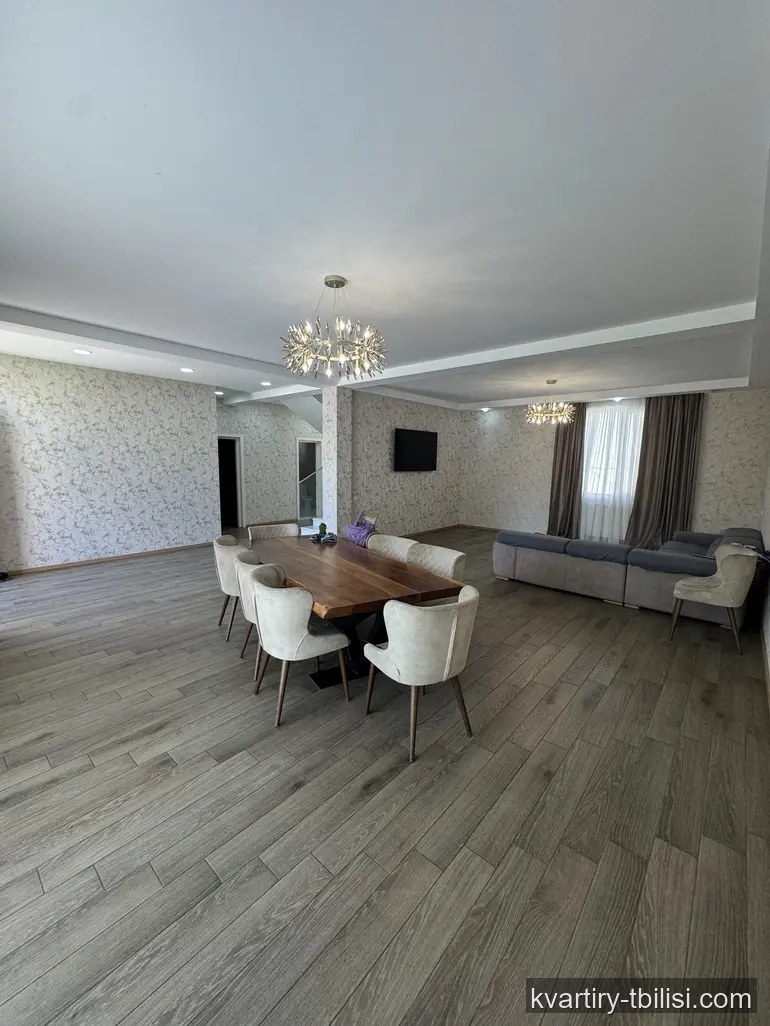 იყიდება 7 ოთახიანი სახლი თბილისში, 238 მ² — 299 000 USD | Tbilisi Homes