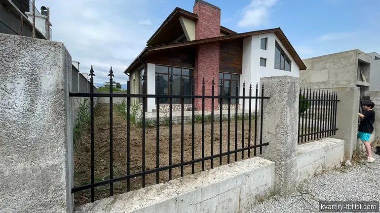 7-bedroom House for sale in Tbilisi, Tbilisi, 206 sqm — 290 000 USD | Tbilisi Homes