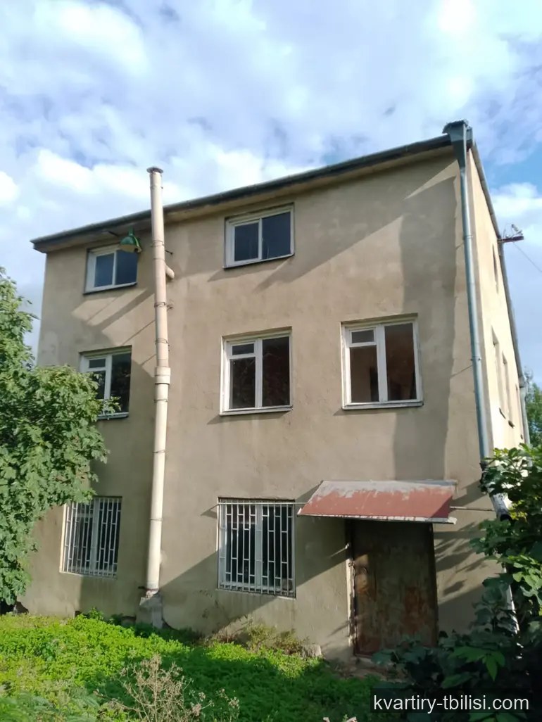 10-bedroom House for sale in Tbilisi, Tbilisi, 350 sqm — 125 000 USD | Tbilisi Homes