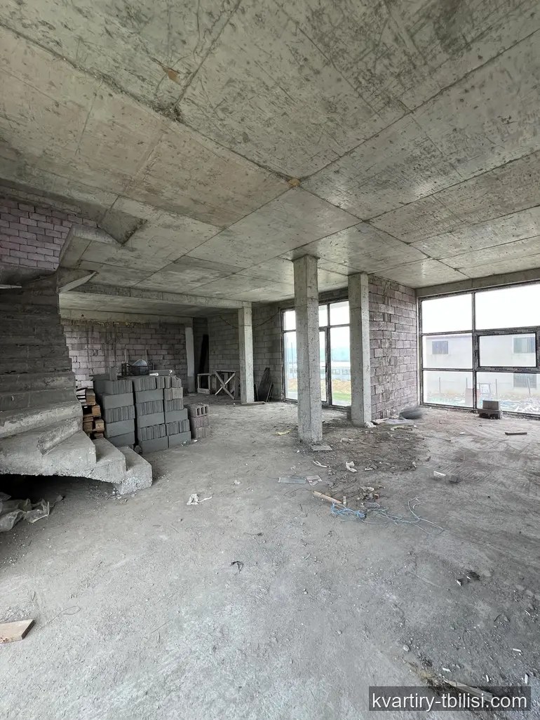 9-bedroom House for sale in Shindisi, Tbilisi, 300 sqm — 200 000 USD | Tbilisi Homes