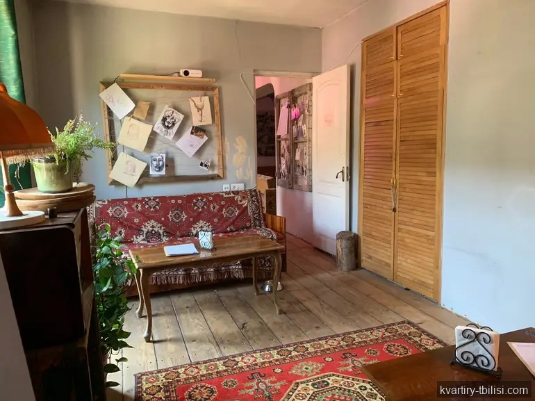 11-bedroom House for sale in Sololaki, Tbilisi, 473 sqm — 450 000 USD | Tbilisi Homes
