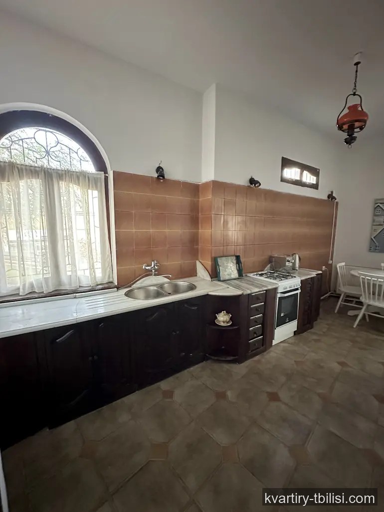 5-комнатный дом в Сололаки — 325 000 USD | Tbilisi Homes