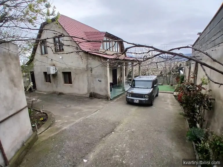 იყიდება 7 ოთახიანი სახლი თემქაზე, 173 მ² — 180 000 USD | Tbilisi Homes