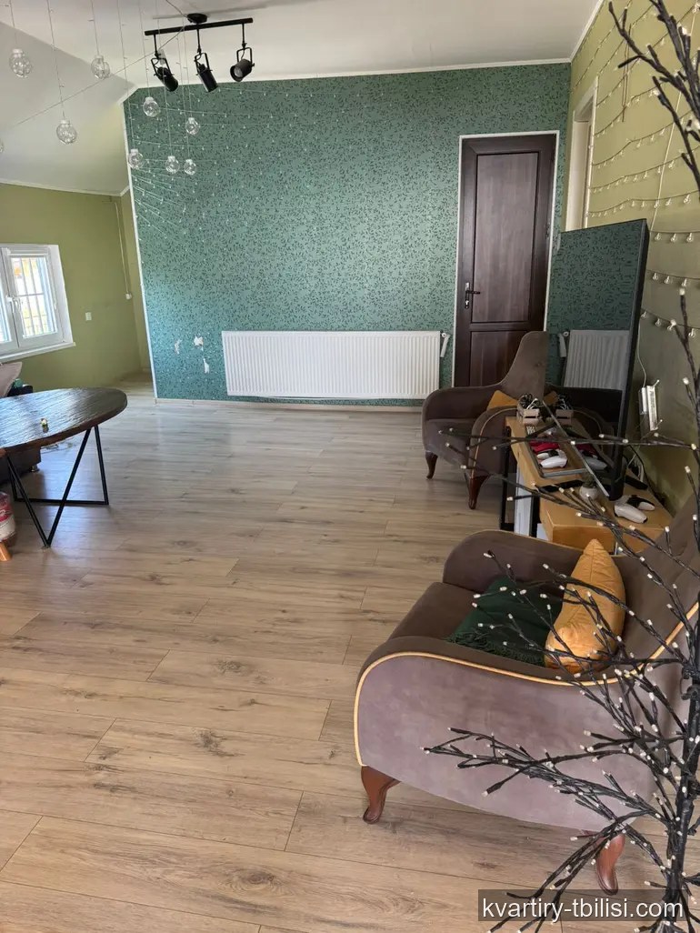 იყიდება 11 ოთახიანი სახლი წავკისში, 390 მ² — 370 000 USD | Tbilisi Homes