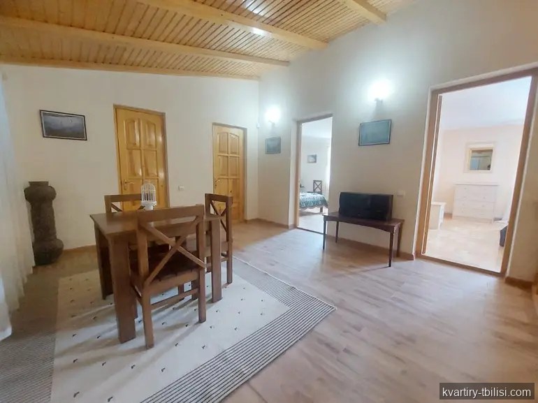 8-bedroom House for sale in Tsavkisi, Tbilisi, 350 sqm — 500 000 USD | Tbilisi Homes
