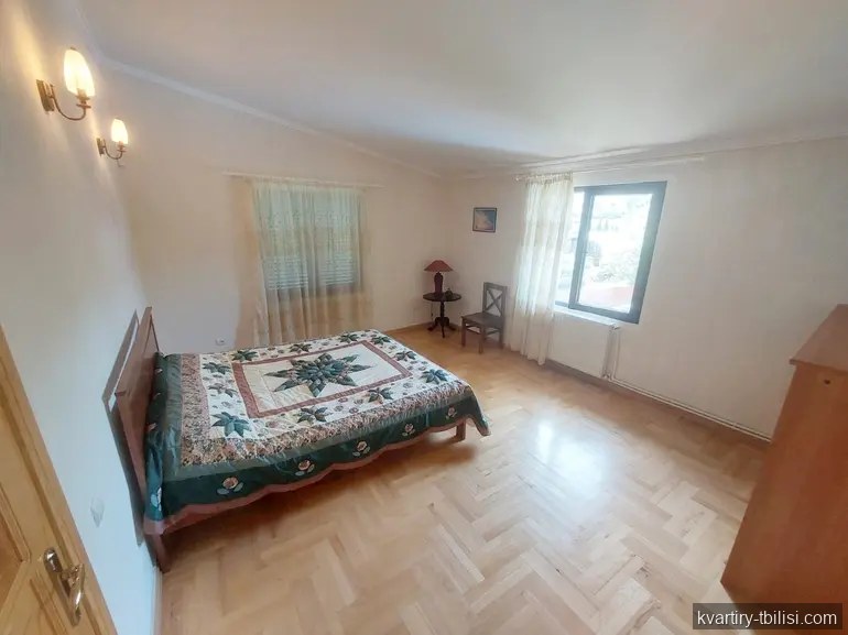 8-bedroom House for sale in Tsavkisi, Tbilisi, 350 sqm — 500 000 USD | Tbilisi Homes