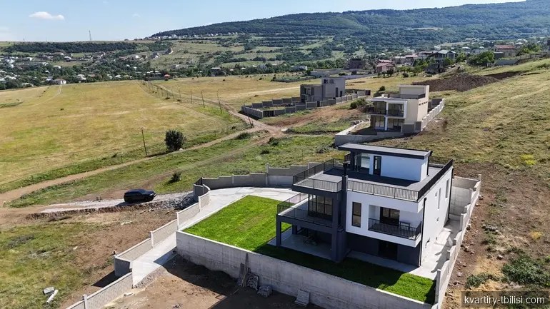 9-комнатный дом в Цавкиси — 425 000 USD | Tbilisi Homes